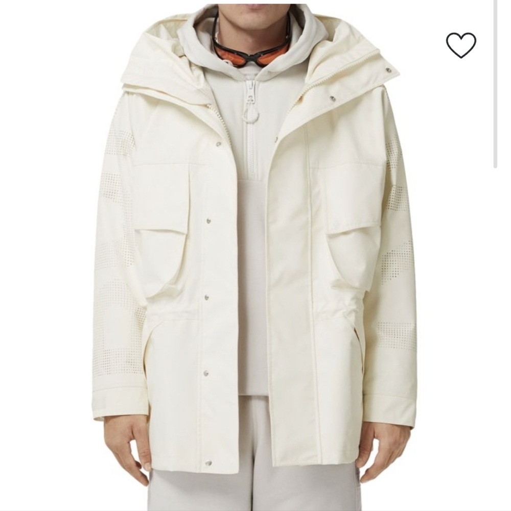 Burberry Parkhurst Jacket in Cream